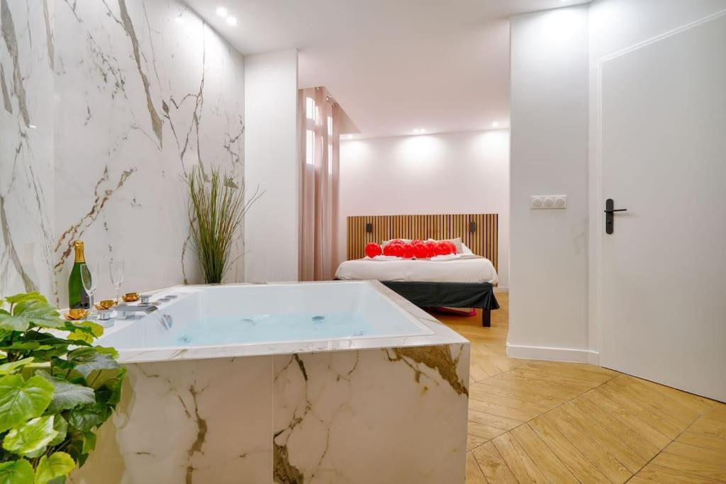 Welcome To Amor & Spa Saint-Maurice (Val-de-Marne) Exterior foto